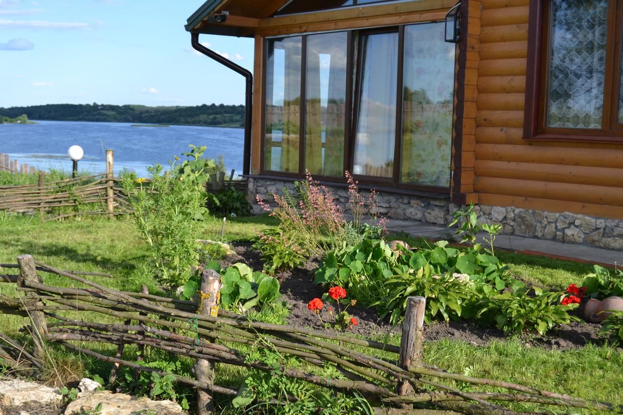 Загородные дома Country house Domik v derevne Markovtsy