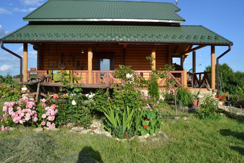 Загородные дома Country house Domik v derevne Markovtsy